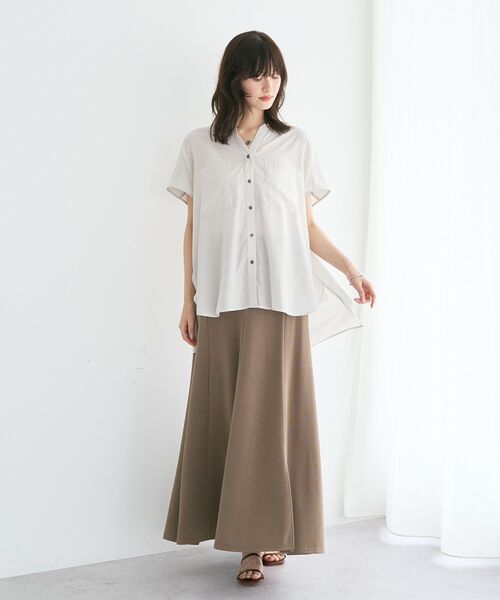YECCA VECCA(イェッカヴェッカ)の「【接触冷感】ポケットスキッパーシャツ【セットアップ対応】(シャツ/ブラウス・レディース・ブルー/チャコールグレー/グレイッシュベージュ・FREE)」の19枚目の写真