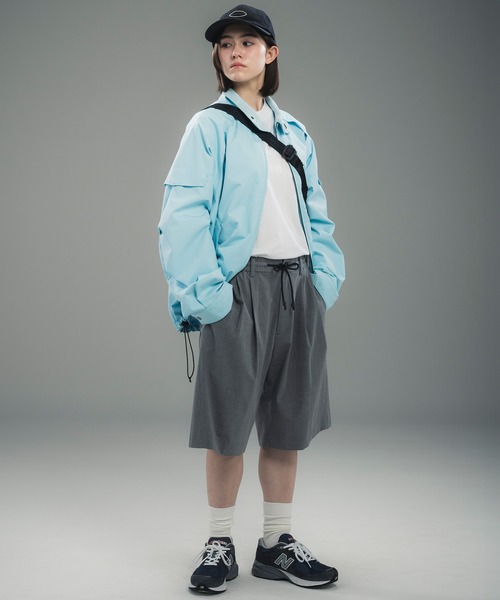 +phenix(プラスフェニックス)の「+phenix(プラスフェニックス)2-TUCK HALF SLACKS / ツータック ハーフスラックス(その他パンツ・メンズ・グレー/チャコール/ブラック・L/S/M)」の17枚目の写真