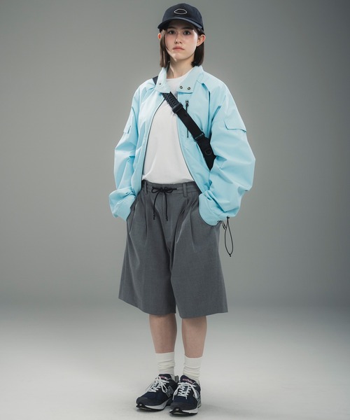 +phenix(プラスフェニックス)の「+phenix(プラスフェニックス)2-TUCK HALF SLACKS / ツータック ハーフスラックス(その他パンツ・メンズ・グレー/チャコール/ブラック・L/S/M)」の21枚目の写真