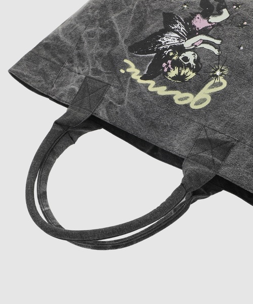GANNI(ガニー)の「Medium Trapeze Shopper Fairy Print(トートバッグ・レディース・ブラック系その他・ONE SIZE)」の5枚目の写真