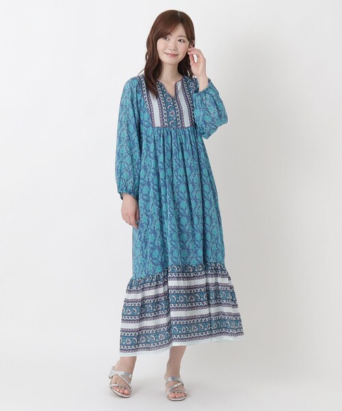 one'sterrace（ワンズテラス）の「リゾート マーメイド フワラー柄ワンピース（ワンピース・レディース・ブルー系その他7/ブラック系8・02）」の3枚目の写真