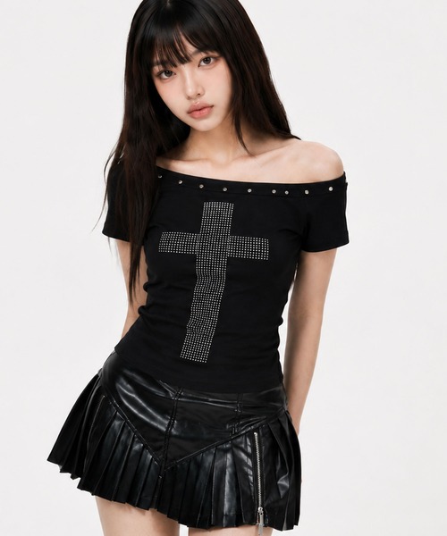 .KOM(ドットコム)の「『.KOM/ドットケーオーエム』クロスラインストーン TEE【GC】(Tシャツ/カットソー・レディース・ブラック・M)」の1枚目の写真