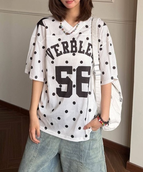 lilful（リルフル）の「【26年春夏新作】ドット柄 ナンバリングロゴ メッシュゲームシャツ（Tシャツ/カットソー・レディース・ホワイト・M/L）」の3枚目の写真