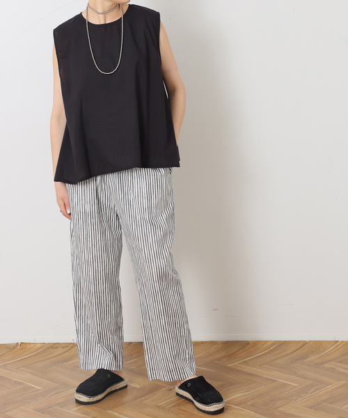 JOURNAL STANDARD LUXE(ジャーナルスタンダード ラックス)の「CLストライプ イージーテーパーパンツ(その他パンツ・レディース・チャコールグレー/レッド/ベージュ・FREE)」の5枚目の写真