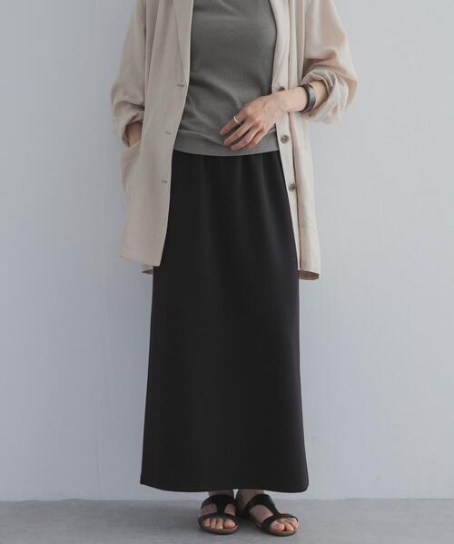 URBAN RESEARCH DOORS（アーバンリサーチドアーズ）の「接触冷感イージーカットストレートスカート（スカート・レディース・ブラック・MEDIUM/LARGE）」の3枚目の写真