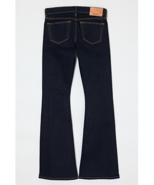 MOUSSY（マウジー）の「【26年AW新作】LOWRISE Rebirth BOOTCUT（デニムパンツ・レディース・ワンウォッシュ/ダークブルー・25inch/26inch/24inch/23inch）」の22枚目の写真