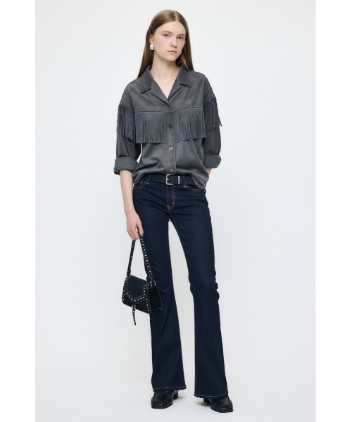 MOUSSY（マウジー）の「【26年AW新作】LOWRISE Rebirth BOOTCUT（デニムパンツ・レディース・ワンウォッシュ/ダークブルー・25inch/26inch/24inch/23inch）」の8枚目の写真