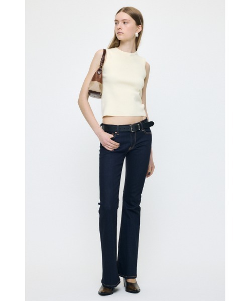 MOUSSY（マウジー）の「【26年AW新作】LOWRISE Rebirth BOOTCUT（デニムパンツ・レディース・ワンウォッシュ/ダークブルー・25inch/26inch/24inch/23inch）」の11枚目の写真