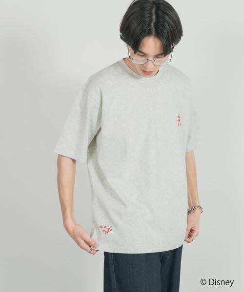 SENSE OF PLACE by URBAN RESEARCH（センスオブプレイスバイアーバンリサーチ）の「別注/Disney/グラフィックTシャツB（Tシャツ/カットソー・メンズ・ライトブルー/ブラウン/ライトグレー・LARGE/MEDIUM）」の7枚目の写真