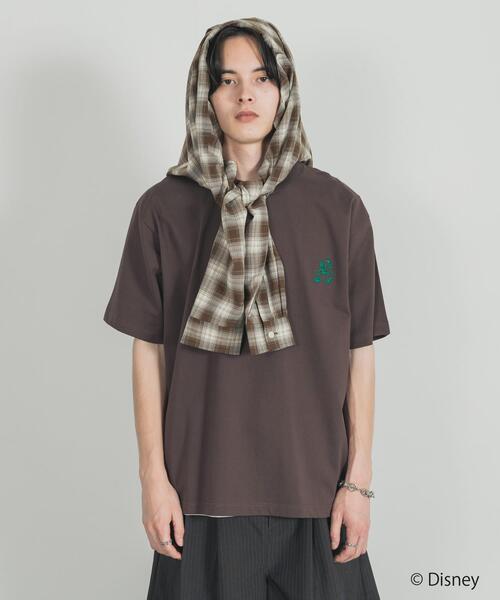 SENSE OF PLACE by URBAN RESEARCH（センスオブプレイスバイアーバンリサーチ）の「別注/Disney/グラフィックTシャツB（Tシャツ/カットソー・メンズ・ライトブルー/ブラウン/ライトグレー・LARGE/MEDIUM）」の14枚目の写真