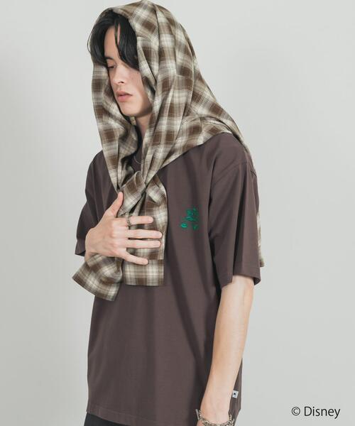 SENSE OF PLACE by URBAN RESEARCH（センスオブプレイスバイアーバンリサーチ）の「別注/Disney/グラフィックTシャツB（Tシャツ/カットソー・メンズ・ライトブルー/ブラウン/ライトグレー・LARGE/MEDIUM）」の17枚目の写真
