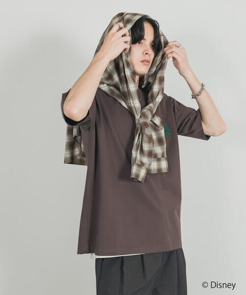 SENSE OF PLACE by URBAN RESEARCH（センスオブプレイスバイアーバンリサーチ）の「別注/Disney/グラフィックTシャツB（Tシャツ/カットソー・メンズ・ライトブルー/ブラウン/ライトグレー・LARGE/MEDIUM）」の18枚目の写真