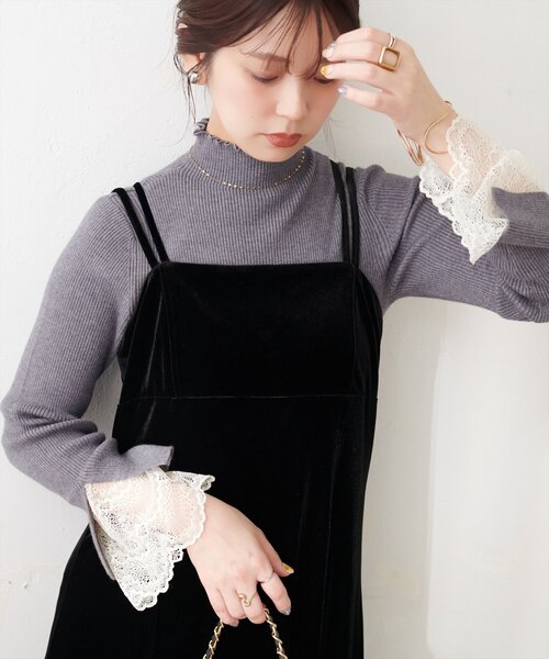 natural couture(ナチュラルクチュール)の「袖口レースもちもちリブタートル(ニット/セーター・レディース・ブラック系その他/チャコールグレー/ブラック/モカ/グレー/サックスブルー/グレイッシュベージュ/オフホワイト・FREE)」の5枚目の写真