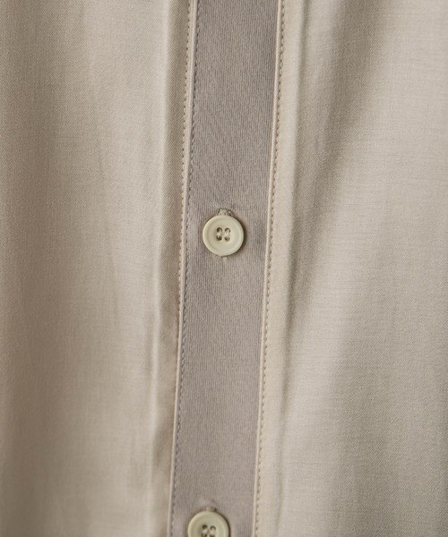 MAYSON GREY(メイソングレイ)の「ドライコットン5分袖BACK釦ドッキングプルオーバー(Tシャツ/カットソー・レディース・ホワイト系その他/ブラック/ベージュ・M)」の4枚目の写真