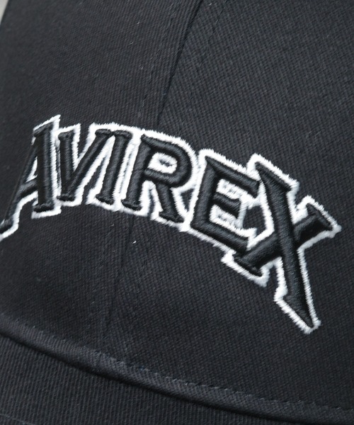 AVIREX（アヴィレックス）の「【es】【AVIREX】VARSITY 3DLOGO CAP（キャップ・メンズ・ライトグレー/ベージュ/ブラック・FREE）」の4枚目の写真