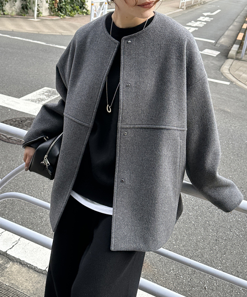 JOURNAL STANDARD（ジャーナルスタンダード）の「《追加》スーパー140ビーバーノーカラーショートコート（ノーカラーコート・レディース・ブラック/チョコ/ホワイト×ホワイト/グレー・36/38）」の4枚目の写真