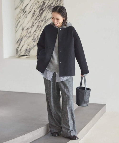 JOURNAL STANDARD（ジャーナルスタンダード）の「《追加》スーパー140ビーバーノーカラーショートコート（ノーカラーコート・レディース・ブラック/チョコ/ホワイト×ホワイト/グレー・36/38）」の6枚目の写真
