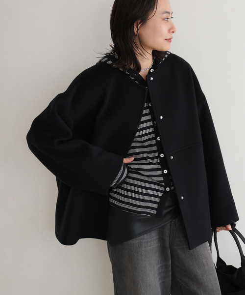 JOURNAL STANDARD（ジャーナルスタンダード）の「《追加》スーパー140ビーバーノーカラーショートコート（ノーカラーコート・レディース・ブラック/チョコ/ホワイト×ホワイト/グレー・36/38）」の18枚目の写真