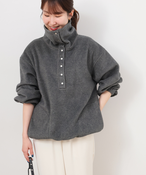 JOURNAL STANDARD relume(ジャーナルスタンダード レリューム)の「《追加》ソフトフリースオーバーサイズプルオーバー(その他トップス・レディース・チャコールグレー/ライトグレー/ベージュ・FREE)」の10枚目の写真