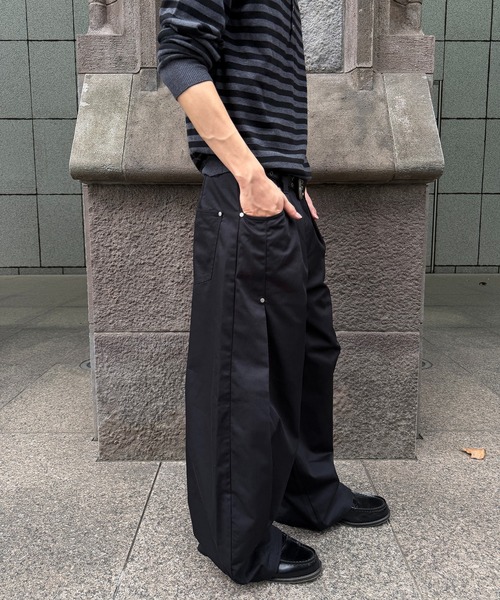 kutir(クティール)の「ASSORT TUCK DESIGN CHINO PANTS / アソートタックデザインチノパン(その他パンツ・メンズ・チャコールグレー/ベージュ/ブラック・SMALL/MEDIUM/LARGE)」の9枚目の写真