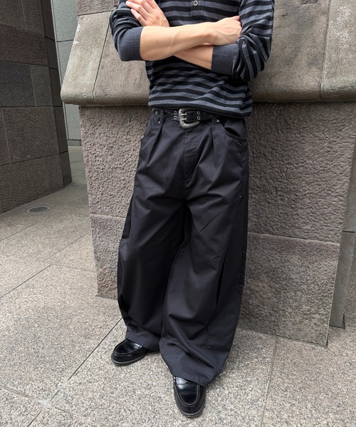 kutir(クティール)の「ASSORT TUCK DESIGN CHINO PANTS / アソートタックデザインチノパン(その他パンツ・メンズ・チャコールグレー/ベージュ/ブラック・SMALL/MEDIUM/LARGE)」の7枚目の写真