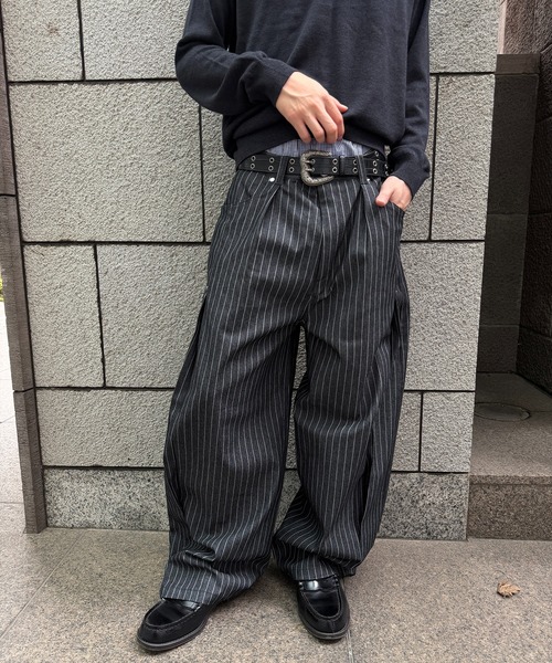 kutir(クティール)の「ASSORT TUCK DESIGN CHINO PANTS / アソートタックデザインチノパン(その他パンツ・メンズ・チャコールグレー/ベージュ/ブラック・SMALL/MEDIUM/LARGE)」の21枚目の写真