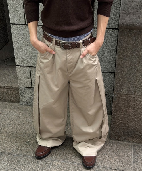kutir(クティール)の「ASSORT TUCK DESIGN CHINO PANTS / アソートタックデザインチノパン(その他パンツ・メンズ・チャコールグレー/ベージュ/ブラック・SMALL/MEDIUM/LARGE)」の14枚目の写真