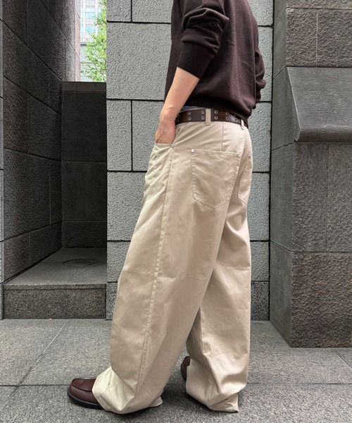 kutir(クティール)の「ASSORT TUCK DESIGN CHINO PANTS / アソートタックデザインチノパン(その他パンツ・メンズ・チャコールグレー/ベージュ/ブラック・SMALL/MEDIUM/LARGE)」の15枚目の写真