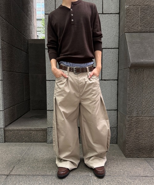 kutir(クティール)の「ASSORT TUCK DESIGN CHINO PANTS / アソートタックデザインチノパン(その他パンツ・メンズ・チャコールグレー/ベージュ/ブラック・SMALL/MEDIUM/LARGE)」の19枚目の写真