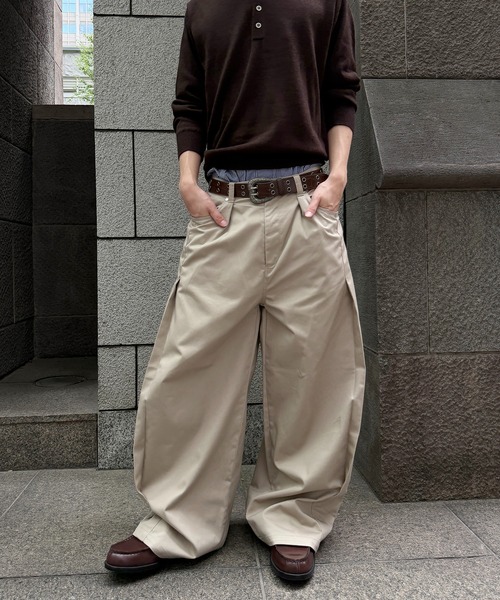 kutir(クティール)の「ASSORT TUCK DESIGN CHINO PANTS / アソートタックデザインチノパン(その他パンツ・メンズ・チャコールグレー/ベージュ/ブラック・SMALL/MEDIUM/LARGE)」の13枚目の写真