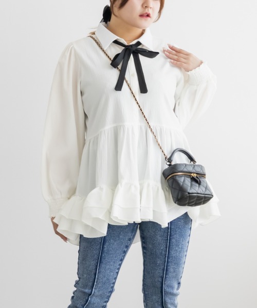 CLETTE(クレット)の「フリルティアードリボンタイブラウス(シャツ/ブラウス・レディース・ブルー/ラベンダー/オフホワイト・LL/3L/4L)」の4枚目の写真