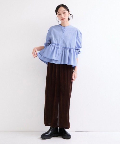 le cercle ADAM ET ROPE'(ルセルクルアダムエロペ)の「裾フリルブラウス(シャツ/ブラウス・レディース・チャコールグレー/ブルー/マスタード・FREE)」の6枚目の写真