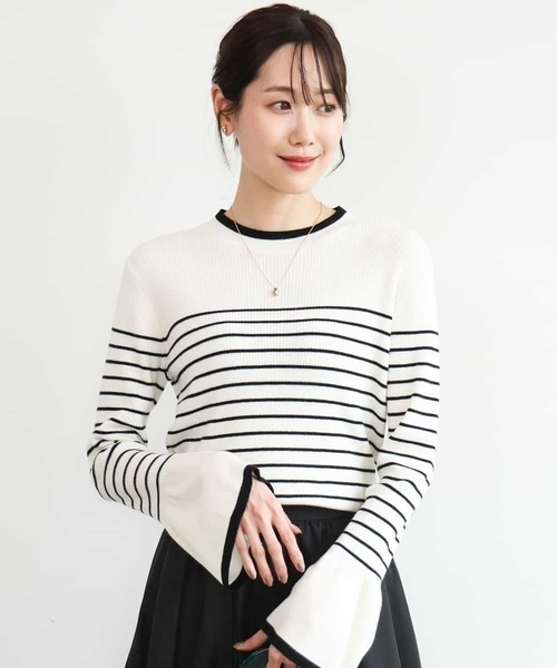 MK MICHEL KLEIN（エムケーミッシェルクラン）の「[洗える]配色ラメライン入りフレアースリーブニット（ニット/セーター・レディース・アイボリー/レッド/ブラック/ホワイト・38）」の2枚目の写真