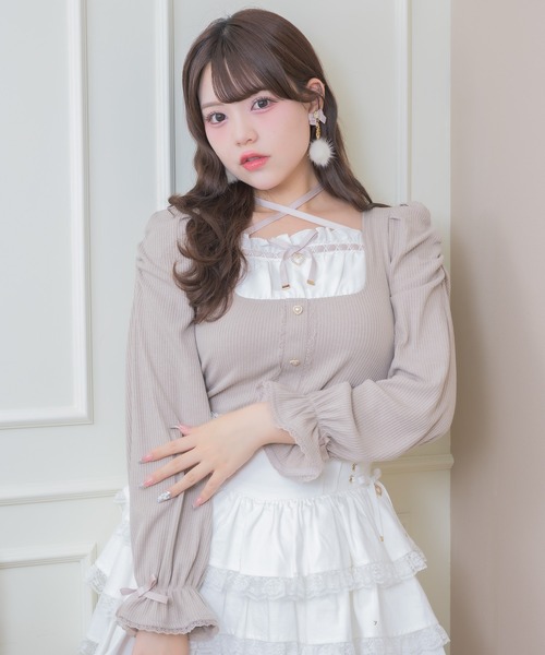 ROJITA(ロジータ)の「クロスリボンヨーク切替長袖トップス(Tシャツ/カットソー・レディース・ブラック/ピンクベージュ/ホワイト・FREE)」の3枚目の写真