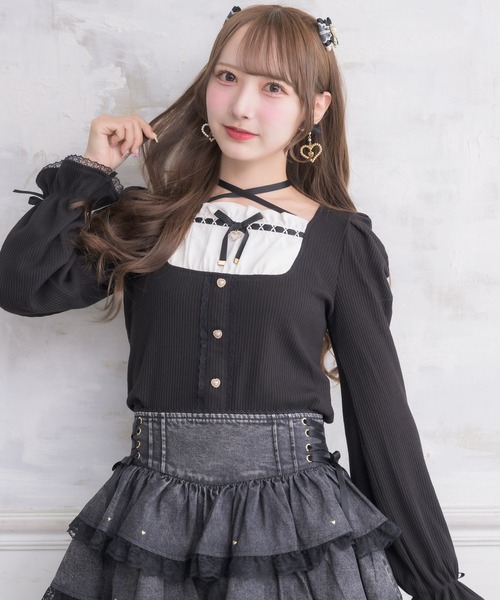 ROJITA(ロジータ)の「クロスリボンヨーク切替長袖トップス(Tシャツ/カットソー・レディース・ブラック/ピンクベージュ/ホワイト・FREE)」の5枚目の写真