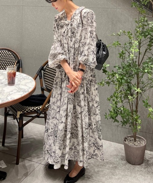 YUGA(ユーガ)の「YUGA_YGMC Korean-style Classic Print Bow-Tie Dress(ワンピース・レディース・ブルー/ブラック・FREE)」の19枚目の写真