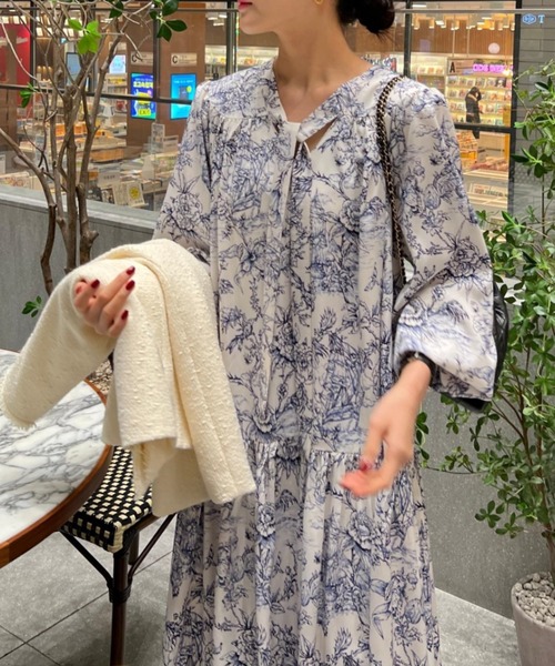 YUGA(ユーガ)の「YUGA_YGMC Korean-style Classic Print Bow-Tie Dress(ワンピース・レディース・ブルー/ブラック・FREE)」の15枚目の写真