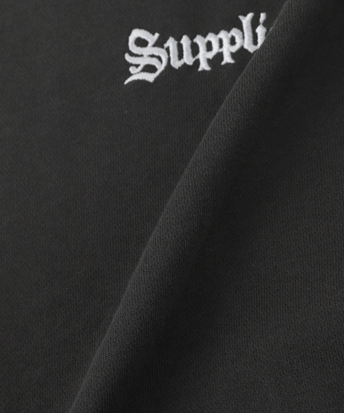 SUPPLIER(サプライヤー)の「SUPPLIER / サプライヤー Multiple Cross Patch Zip Hoodie(パーカー・メンズ・ブラック/グレー・MEDIUM/LARGE)」の9枚目の写真