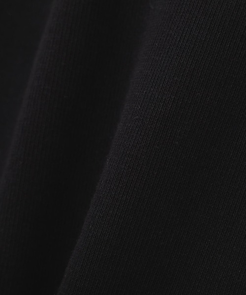 AVIREX(アヴィレックス)の「AVIREX -SIGNATURE VARSITY LOGO ZIP PZRKA(パーカー・メンズ・ブラック/グレー/ホワイト・L/M/XL)」の9枚目の写真