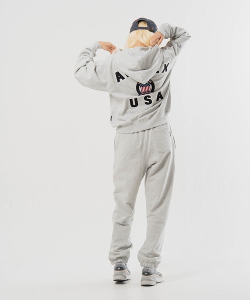 AVIREX(アヴィレックス)の「AVIREX -SIGNATURE VARSITY LOGO ZIP PZRKA(パーカー・メンズ・ブラック/グレー/ホワイト・L/M/XL)」の19枚目の写真