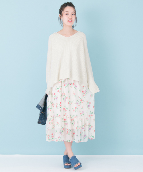 URBAN RESEARCH（アーバンリサーチ）の「UR BACKねじり片畦ニット（ニット/セーター・レディース・ライトカーキ/オフホワイト/ラベンダー・FREE）」の16枚目の写真