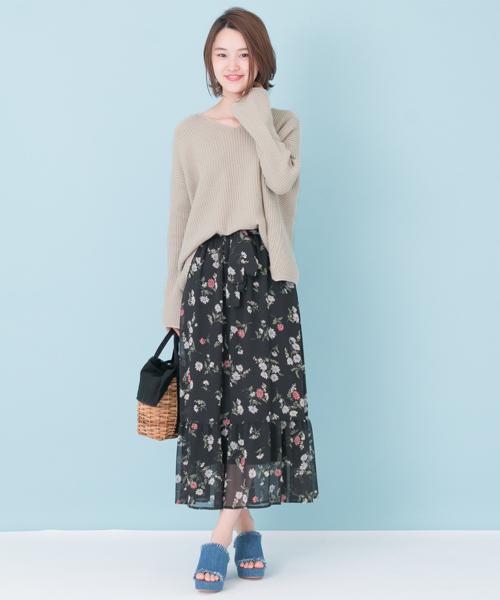 URBAN RESEARCH（アーバンリサーチ）の「UR BACKねじり片畦ニット（ニット/セーター・レディース・ライトカーキ/オフホワイト/ラベンダー・FREE）」の19枚目の写真