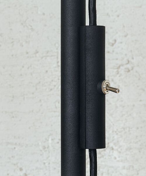 journal standard Furniture （ジャーナルスタンダードファニチャー）の「DRAWALINE 008 Lamp B（照明・レディース・ブラック・FREE）」の6枚目の写真