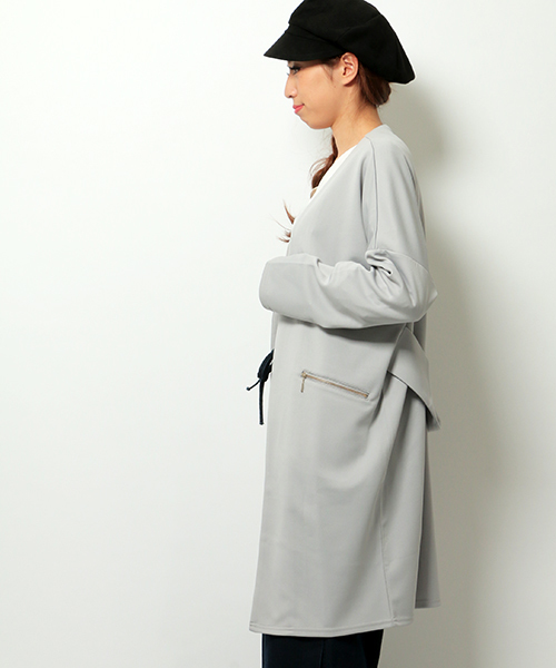 VENCEEXCHANGE（ヴァンスエクスチェンジ）の「カットBノーカラーコート（その他アウター・レディース・ブラック/グレー/ピンク系その他/レッド・MEDIUM）」の7枚目の写真