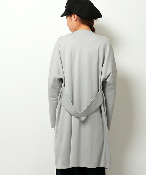 VENCEEXCHANGE（ヴァンスエクスチェンジ）の「カットBノーカラーコート（その他アウター・レディース・ブラック/グレー/ピンク系その他/レッド・MEDIUM）」の8枚目の写真