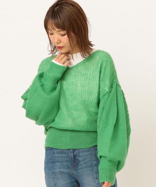 Another Edition（アナザーエディション）の「ボリュームスリーブニットプルオーバー ◆（ニット/セーター・レディース・オフホワイト/ケリー/ピンク・FREE）」の2枚目の写真