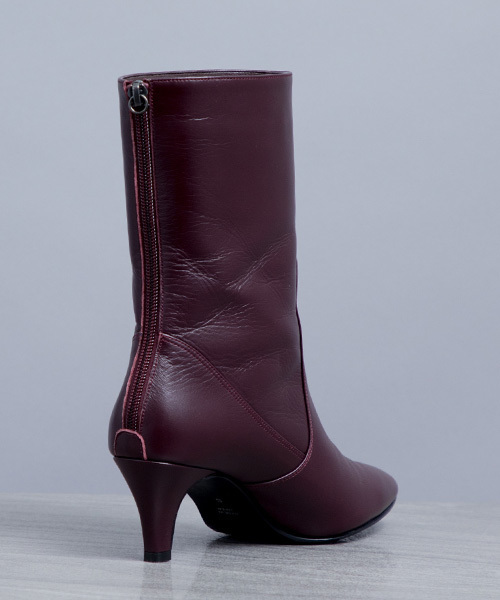 STUDIOUS（ステュディオス）の「ミッドカーフブーツ（ブーツ・レディース・ブラック/バーガンディー・SMALL/MEDIUM）」の11枚目の写真
