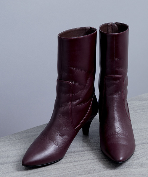 STUDIOUS（ステュディオス）の「ミッドカーフブーツ（ブーツ・レディース・ブラック/バーガンディー・SMALL/MEDIUM）」の8枚目の写真