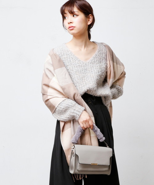 natural couture（ナチュラルクチュール）の「ブークレざっくり畦ニット（ニット/セーター・レディース・グレー/ピンク/グリーン/アイボリー・FREE）」の3枚目の写真