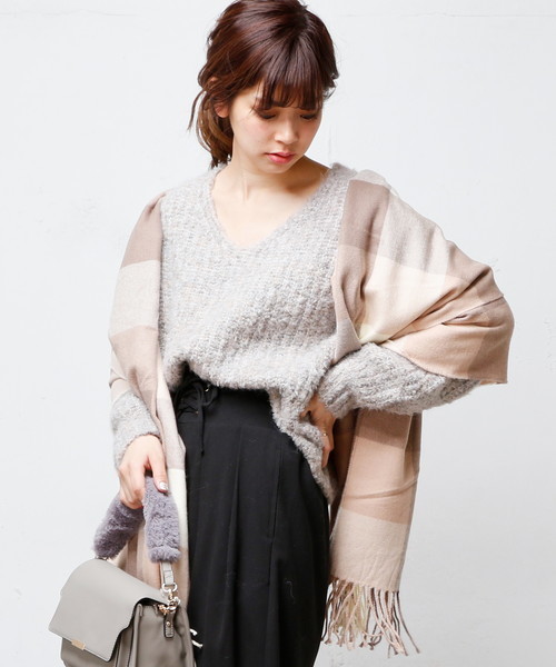 natural couture（ナチュラルクチュール）の「ブークレざっくり畦ニット（ニット/セーター・レディース・グレー/ピンク/グリーン/アイボリー・FREE）」の9枚目の写真